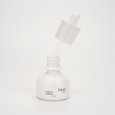 Lege Plastic het Druppelbuisjeflessen die van 50ml Lichtgewicht Aangepaste Kleur verpakken
