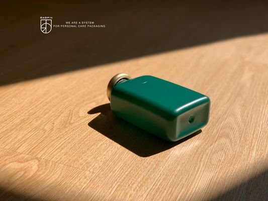 De vierkante 350ml-Flessen van de Samendrukkingsshampoo, Lege Douchegel Verpakking