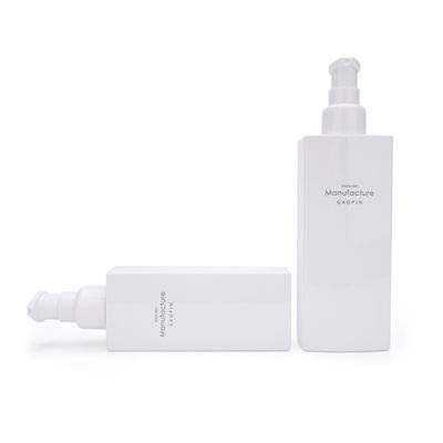 De witte Vierkante van de de Container Gezichtshuid van 100ml 120ml 150ml 200ml Fles van de de Zorg Plastic Lotion