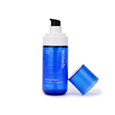 Plastic die de Lotionfles van 100ml 80ml 50ml voor Skincare-Verpakking wordt geplaatst